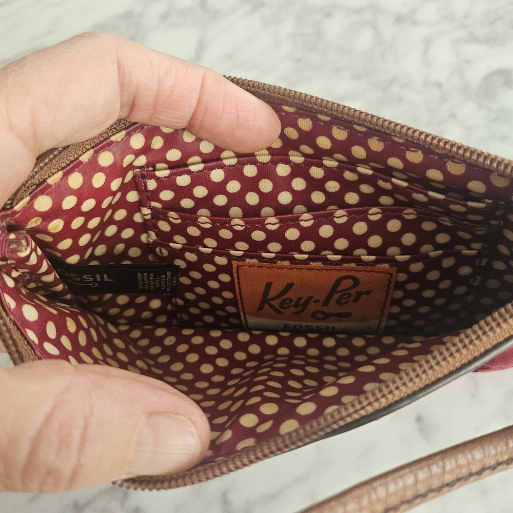 Fossil KeyPer Raspberry Quilted Cute wallet wristlet READ - Picture 4 of 7